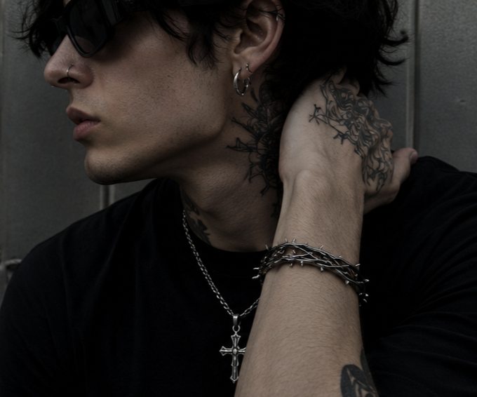 THORNBOUND BRACELET™
