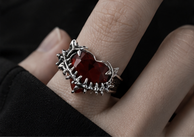 BLOODHEART RING™ RELIC SERIES