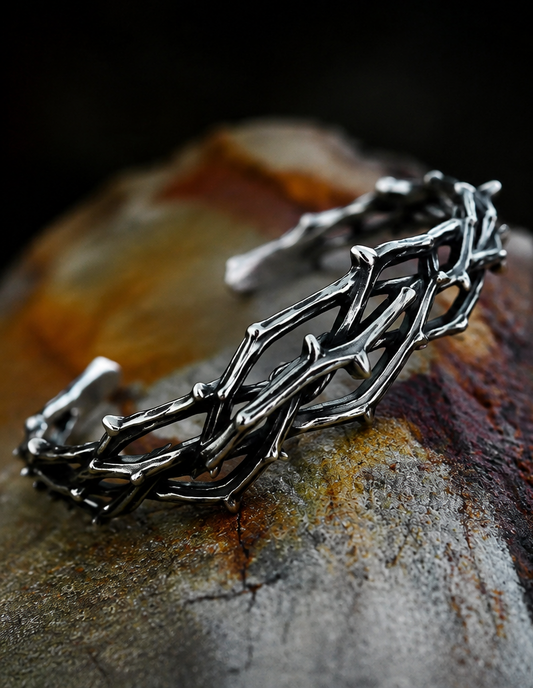 THORNBOUND BRACELET™